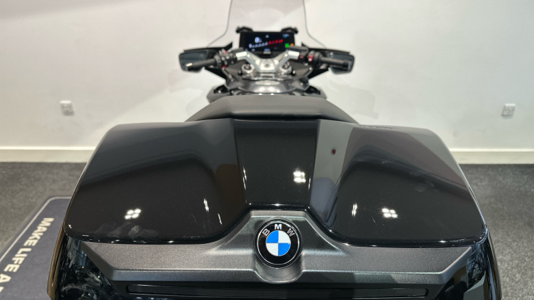 BMW R1300 RT LE (25MY)